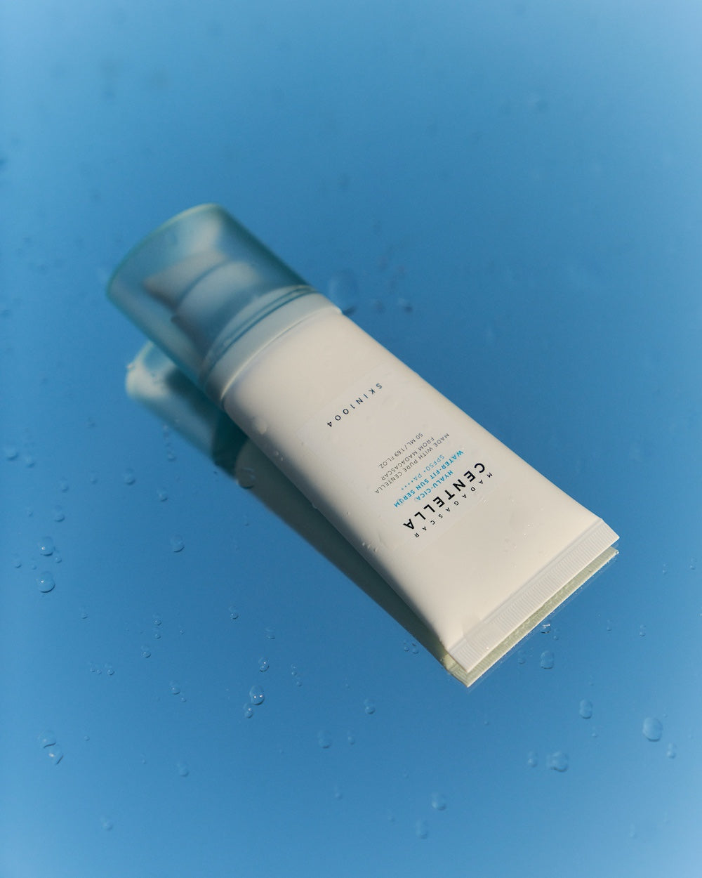 [Skin1004] Madagascar Centella Hyalu-Cica Water-Fit Sun Serum 50ml
