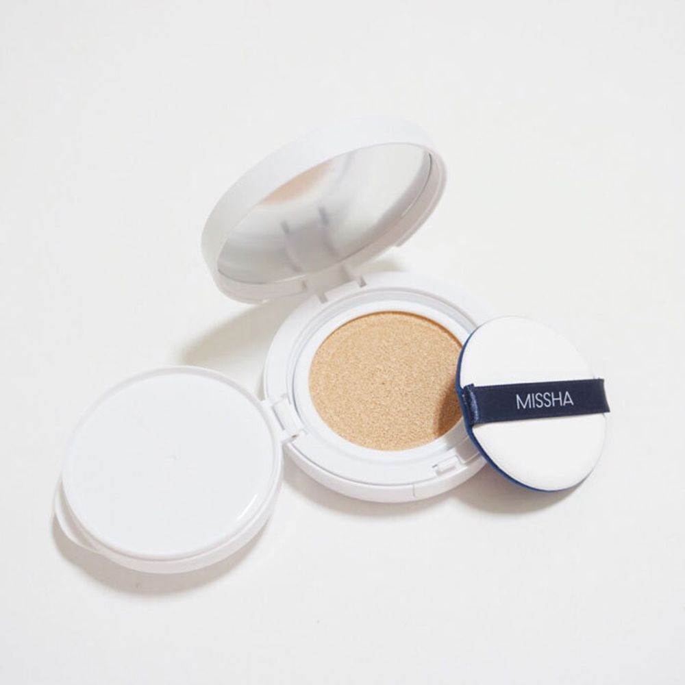 Missha Magic Cushion Moist Up